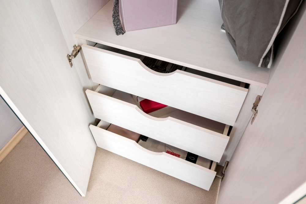 Шкаф для одежды и белья Brownie 777