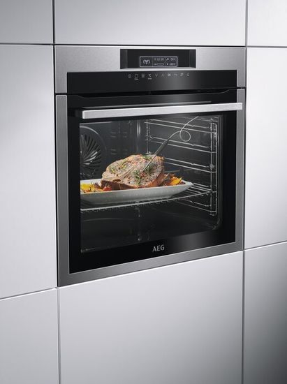 Электрический духовой шкаф AEG BPE 742320 M