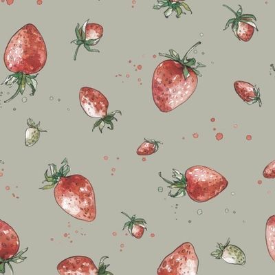 Клубничка на сене