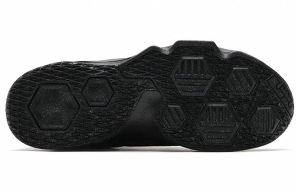 Кроссовки Nike Lebron 13 Low"Triple Black"