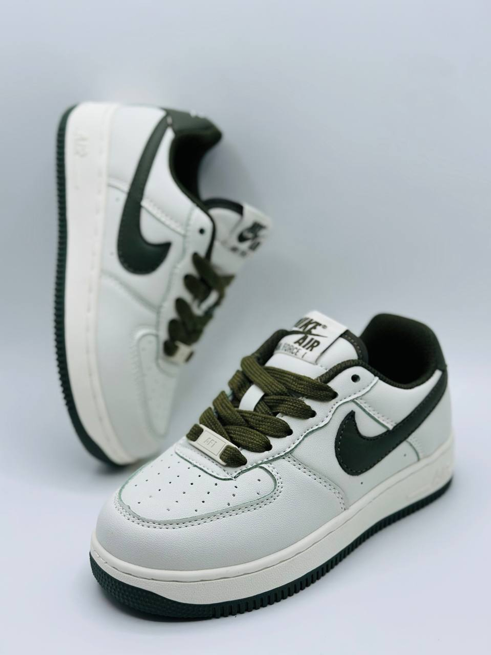 Детские кроссовки Nike Air Force 1