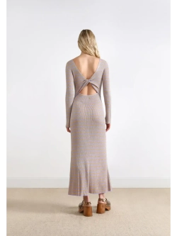 Платье в полоску