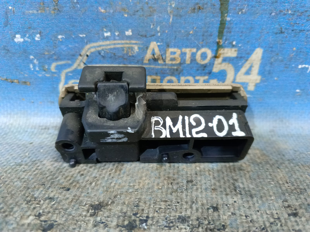 Бардачок пассажирский NISSAN LIBERTY 2002