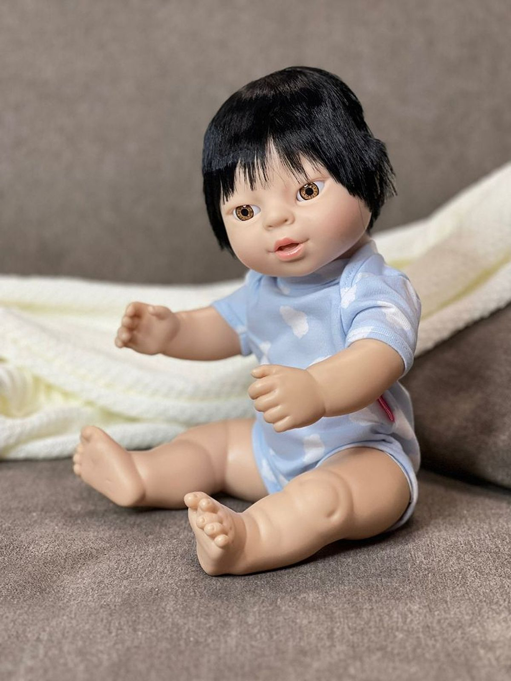 Кукла BERJUAN виниловая 38см Newborn (17060)