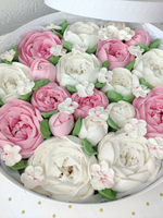 Коробка "Пионы" 30 см