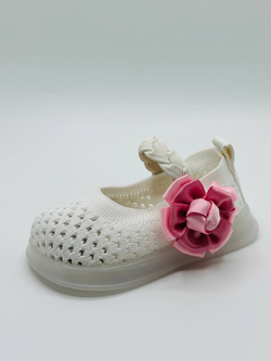 Удобные сандалии для малышей Buba Rose