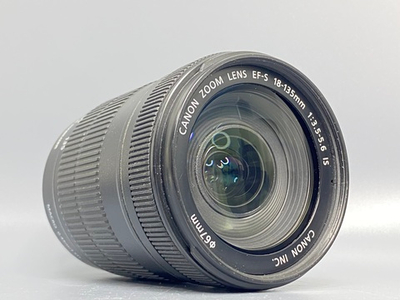 Canon 18-135mm IS