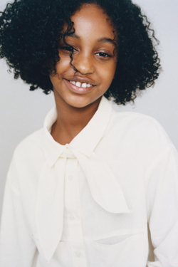 ZARA УКОРОЧЕННАЯ РУБАШКА СО СЪЕМНЫМ ПЛАТКОМ, ЖЕЛТОВАТО-БЕЛЫЙ