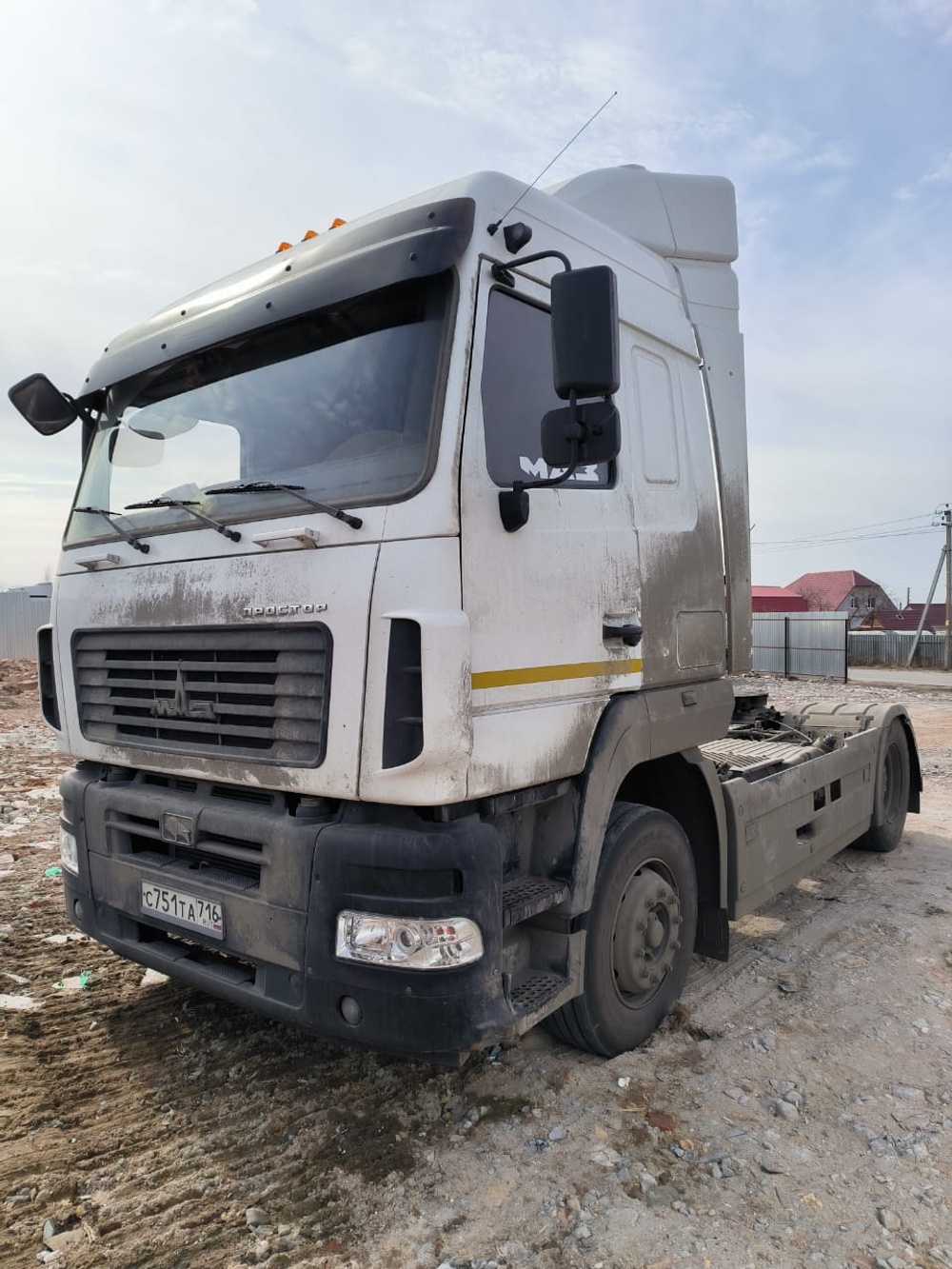 МАЗ 5440 4x2 Седельный тягач 544028-570-031 (Дизельный, 11,8 л, 428 л.с., МТ)