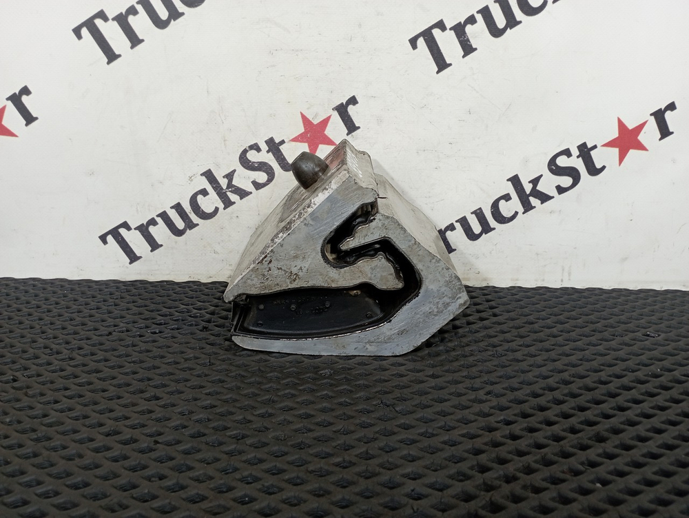 Подушка двигателя передняя 2020г.