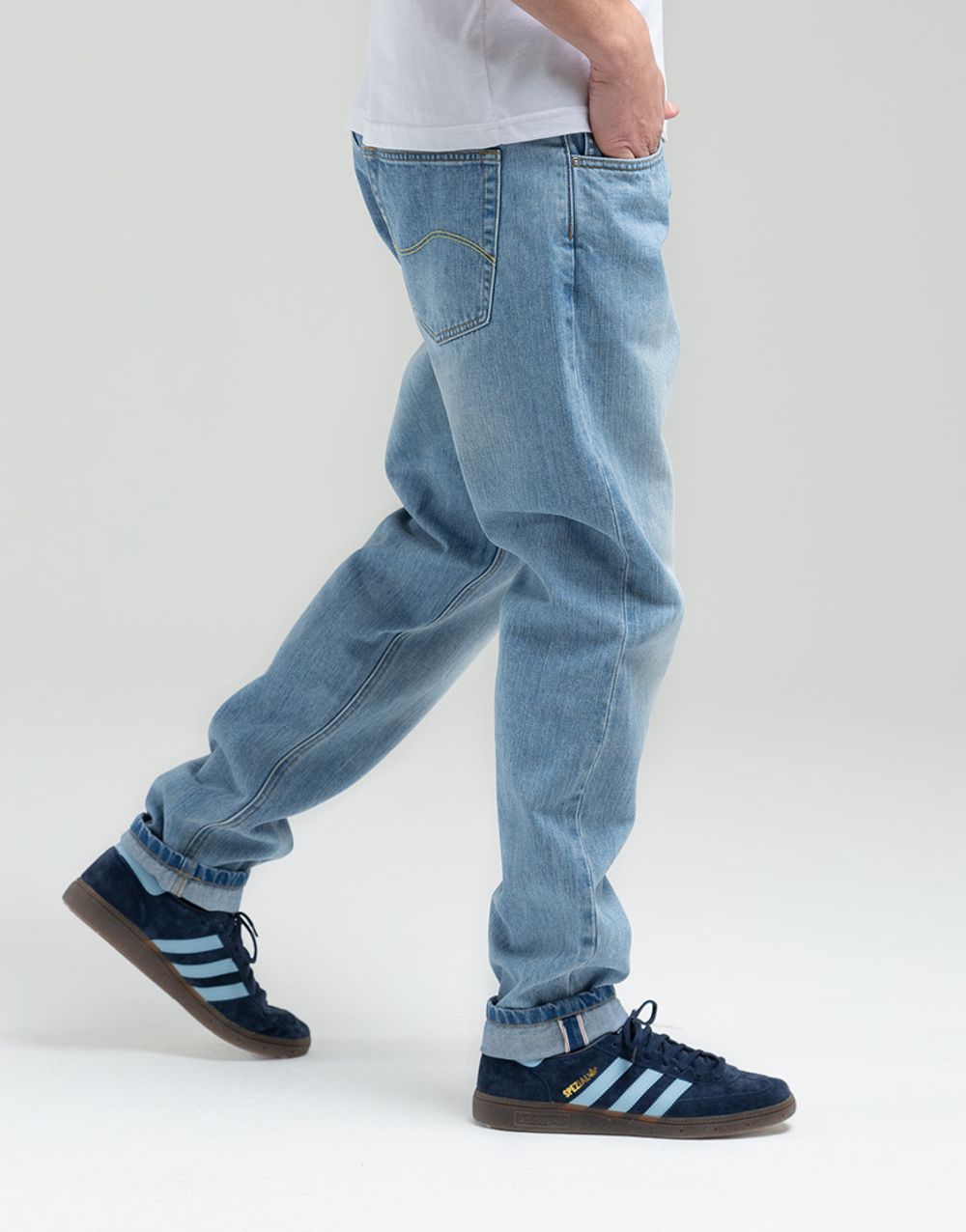 Джинсы We Don’t Care 12oz Regular Tapered Blue Light Used