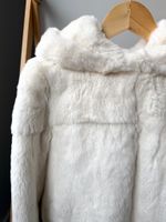 Натуральная шуба Yves Salomon, 140