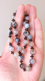 Бусы из натурального серого агата и раухтопаза