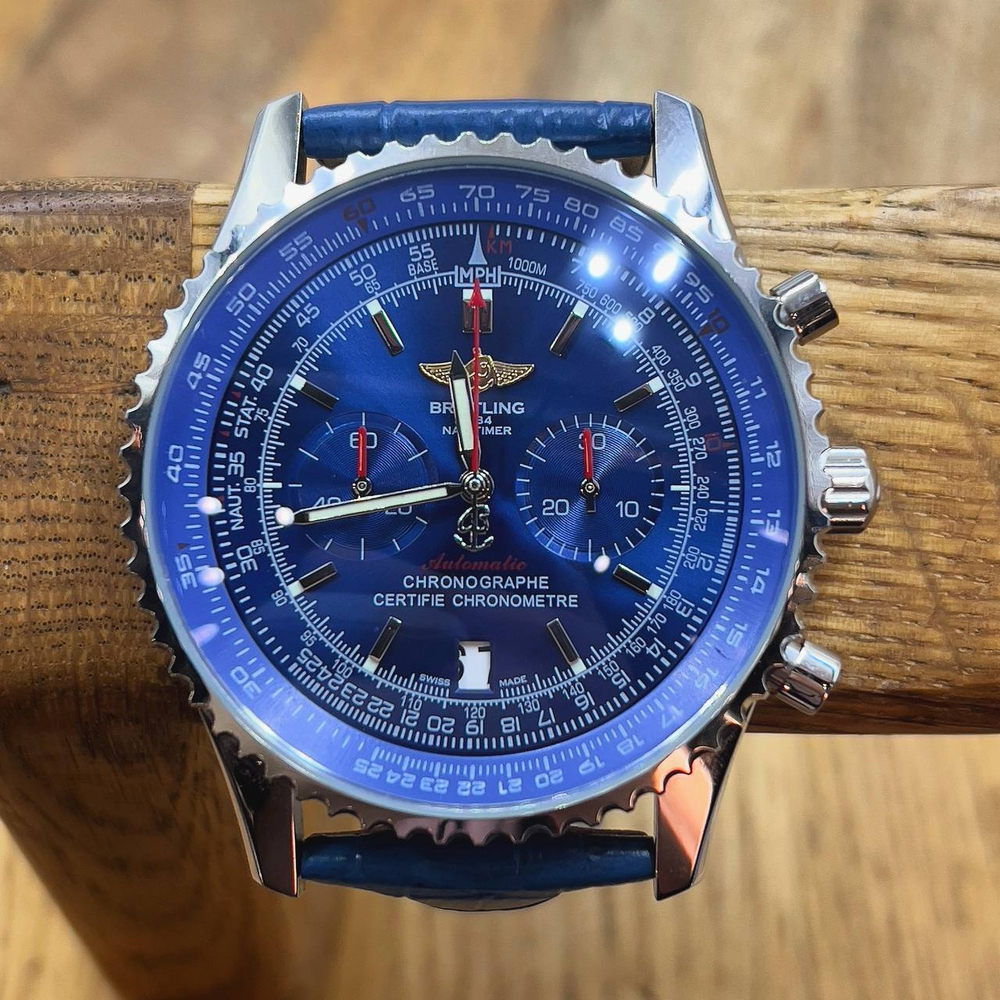 Часы Breitling