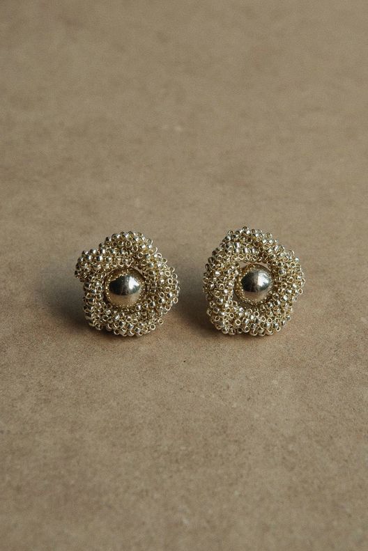 Серьги-цветы в винтажном стиле / Beaded Breakfast