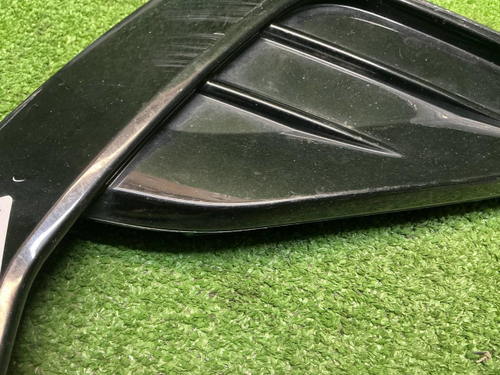 Решетка переднего бампера правая VW Tiguan 2 20-нв