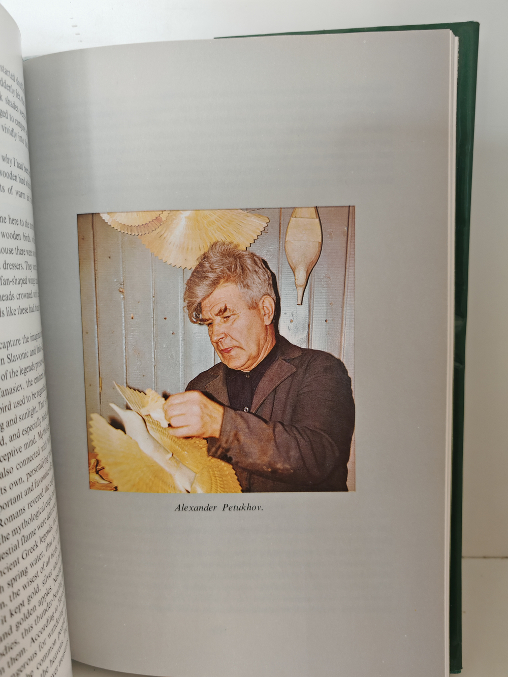 Чистый родник: Рассказы о мастерах народного искусства / Clean Spring: Tales about Masters of Folk Art