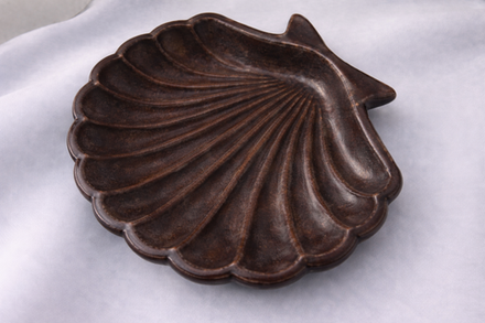 Металлический бронзовый