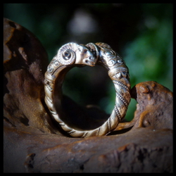 Кольцо "Золотое руно" литье художественное , латунь