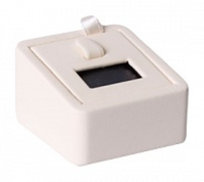 Подставка для кольца/кубик наклонный/выним.вкладыш/язычок/прорезь/окошко/петелька/Н-30 мм.