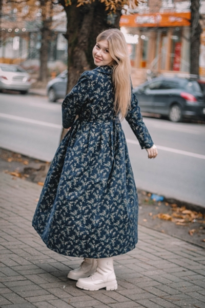 Винтажное платье-миди темно-синего цвета с цветочным принтом и длинными рукавами