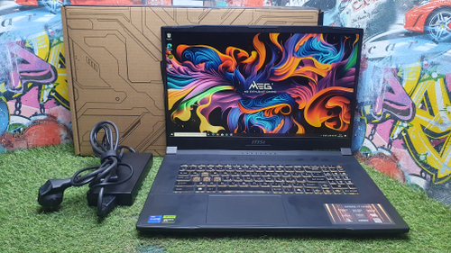 Игровой MSI i7-14/32Gb/RTX 5070 8Gb/144Hz/Katana 17 HX B14WGK-053XRU 9S7-17L791-053/Windows 10