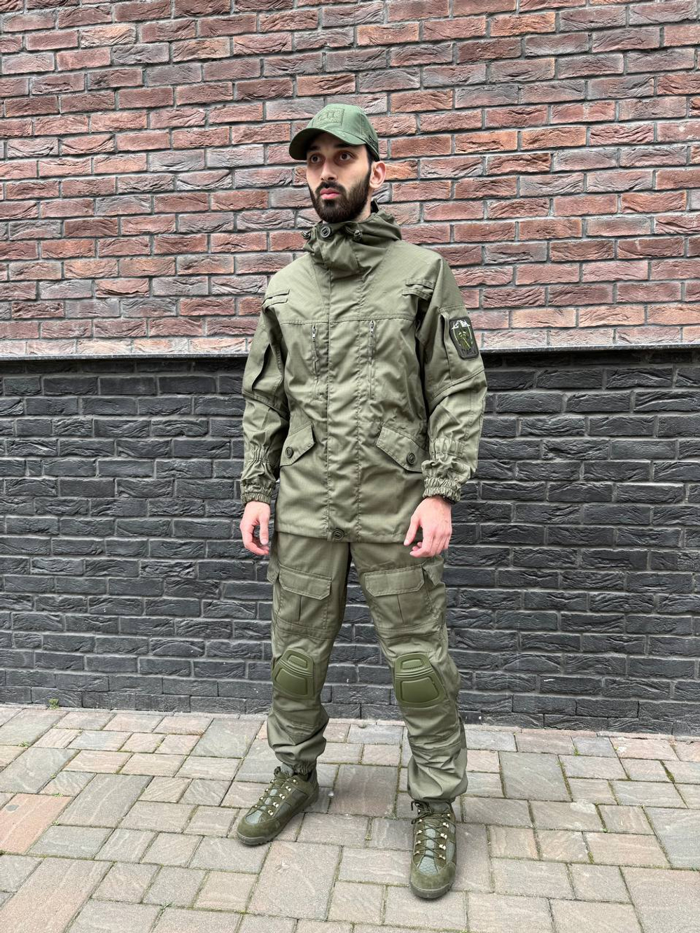 Тактический костюм горка с наколенниками и налокотниками олива