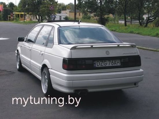 Спойлер для VW Passat B3