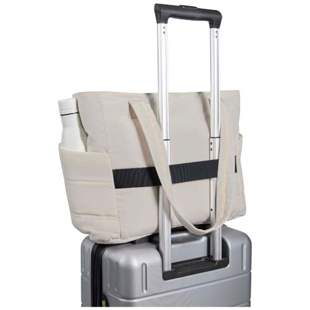 Спортивная сумка Puffer для ноутбука с диагональю экрана 15,6 дюйма, изготовленная из переработанных материалов согласно стан