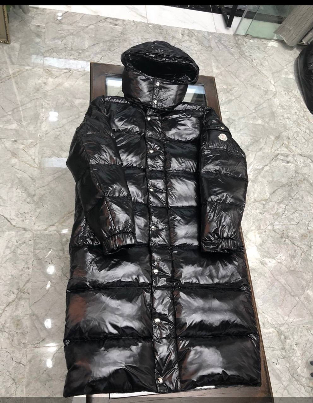 Пуховик Moncler