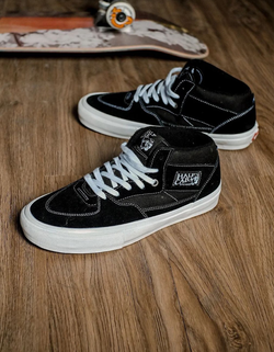 Кеды Vans Half Cab Skate 'Black White' VN0A5FCDY28