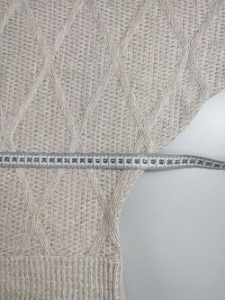 Свитер OSTIN светлый 42 размер