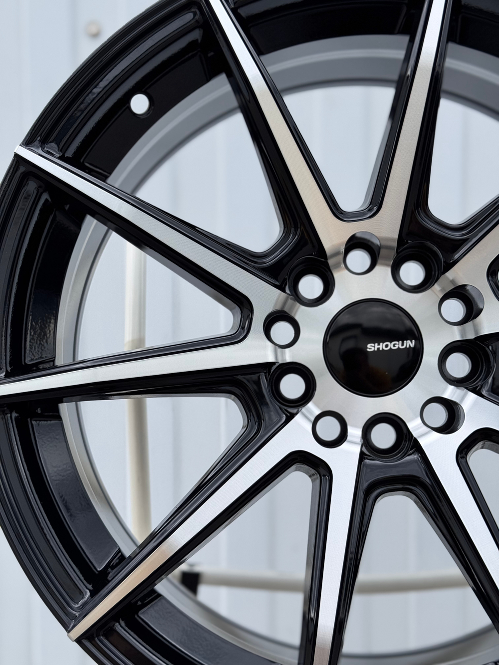 Диск Литой Shogun S10 7.0 х R17 5x100/114.3 ET38 BMF