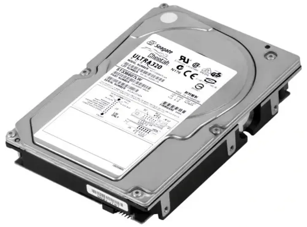 Жесткий диск Seagate Cheetah 10K.6 SCSI 36Gb (10K/8Mb/U320/68pin) ST336607LW