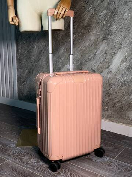 Чемодан Rimowa