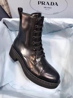 Ботинки Prada