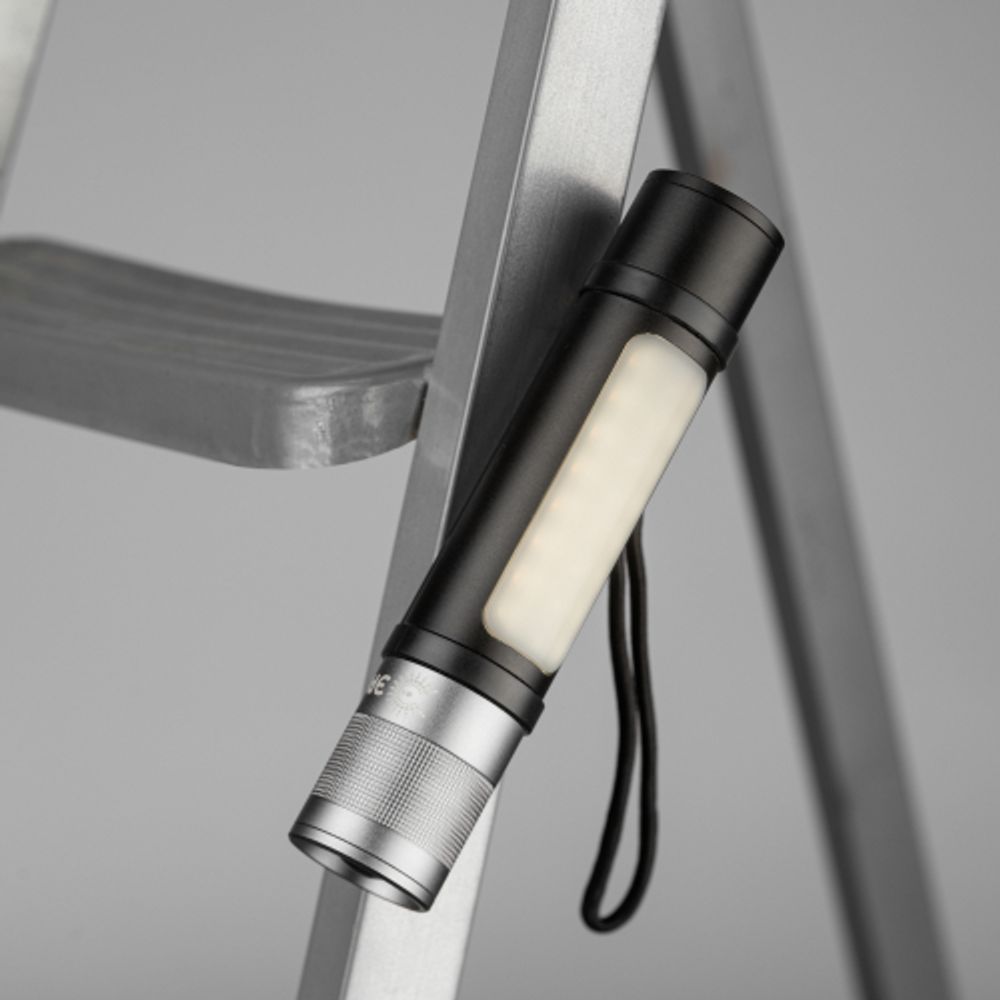 Светодиодный фонарь ЭРА MA-705 универсальный фонарь 15W