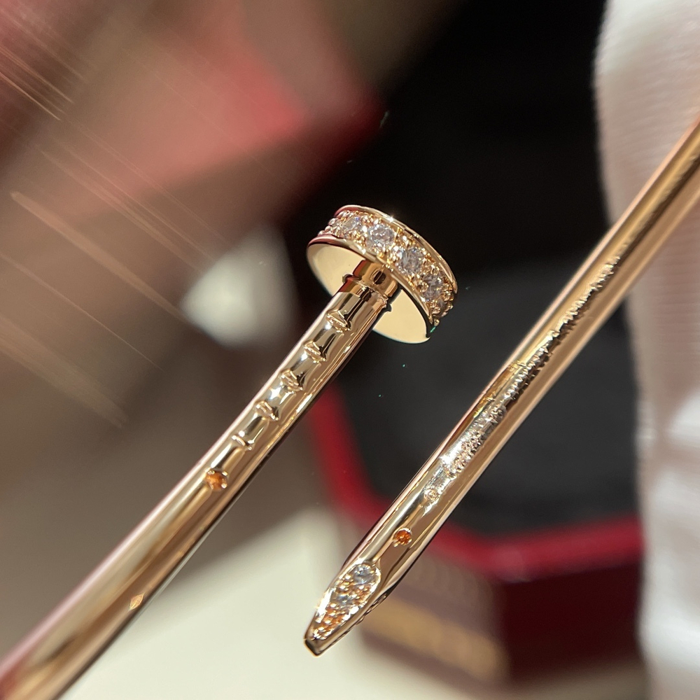 Cartier Juste Un Clou Bracelet