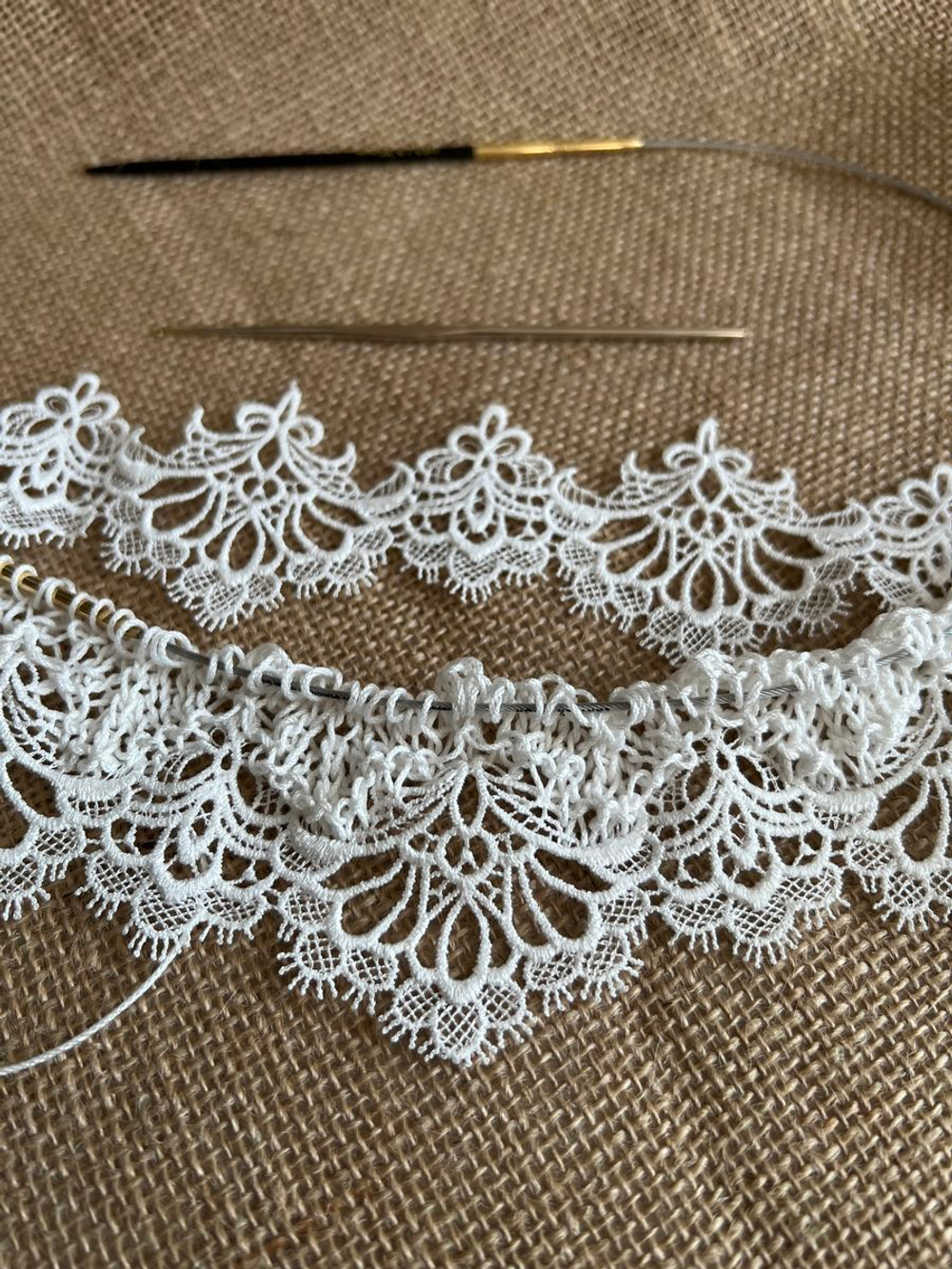 Тесьма кружево для рукоделия и вязания флоренция 1,5 м