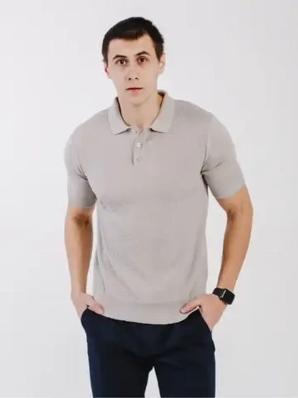 Футболка-поло в офис