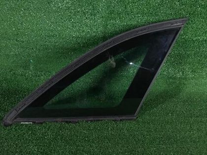 Форточка задняя правая Mercedes GLC X253 (15-22)