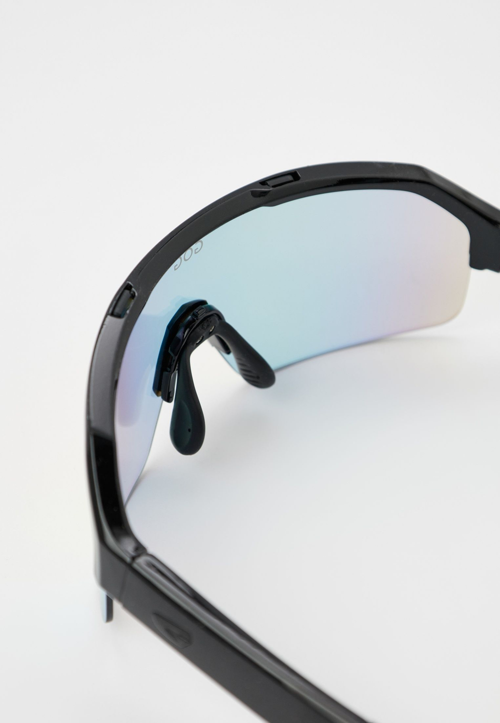 Спортивные очки с диоптриями GOG Thor C / Black / Photochromic Red Lens