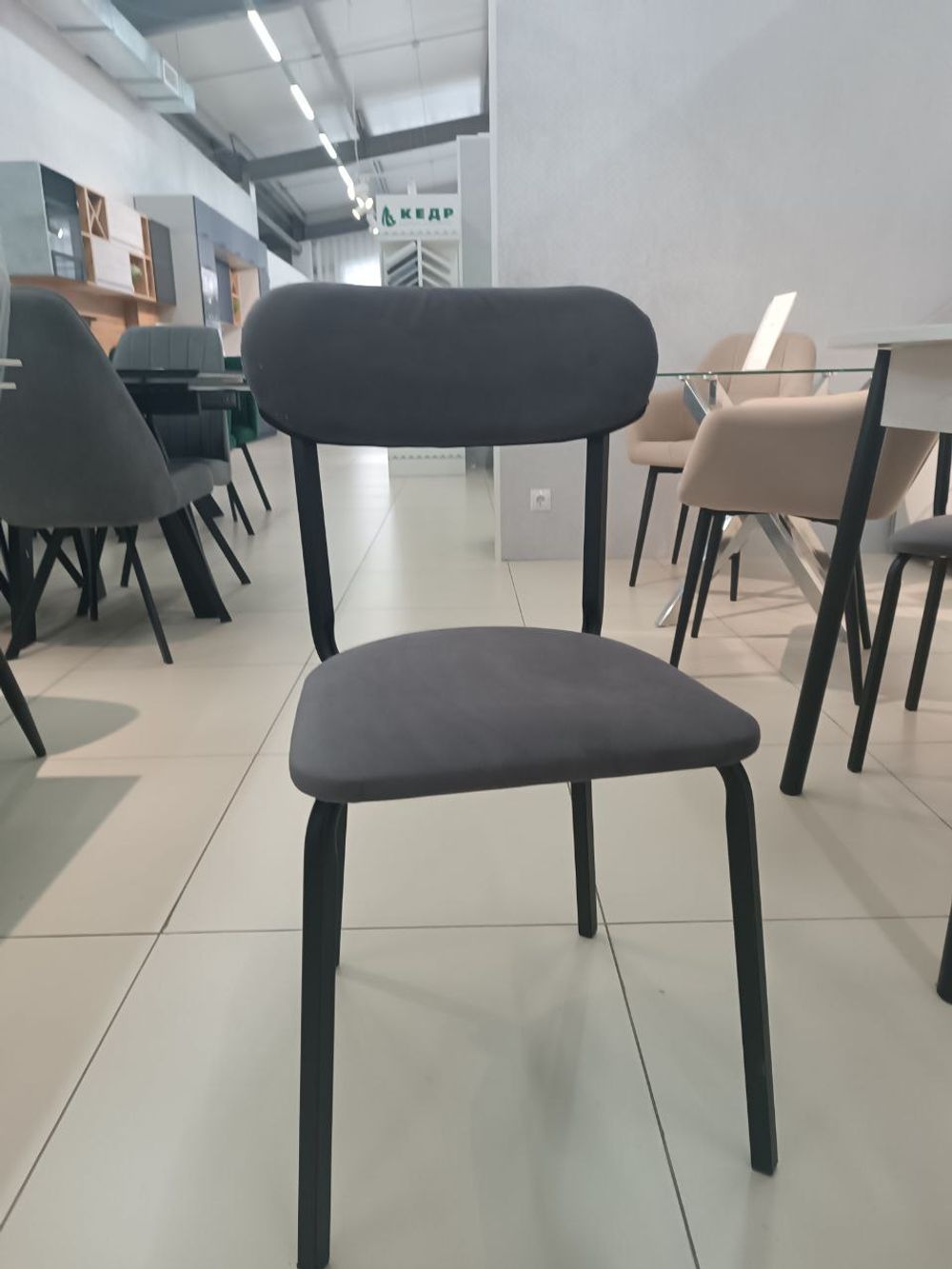 Стул Моне каркас чёрный