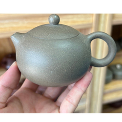 259083 Чайник ИСИН "Красавица Сиши" 200мл, глина зеленый