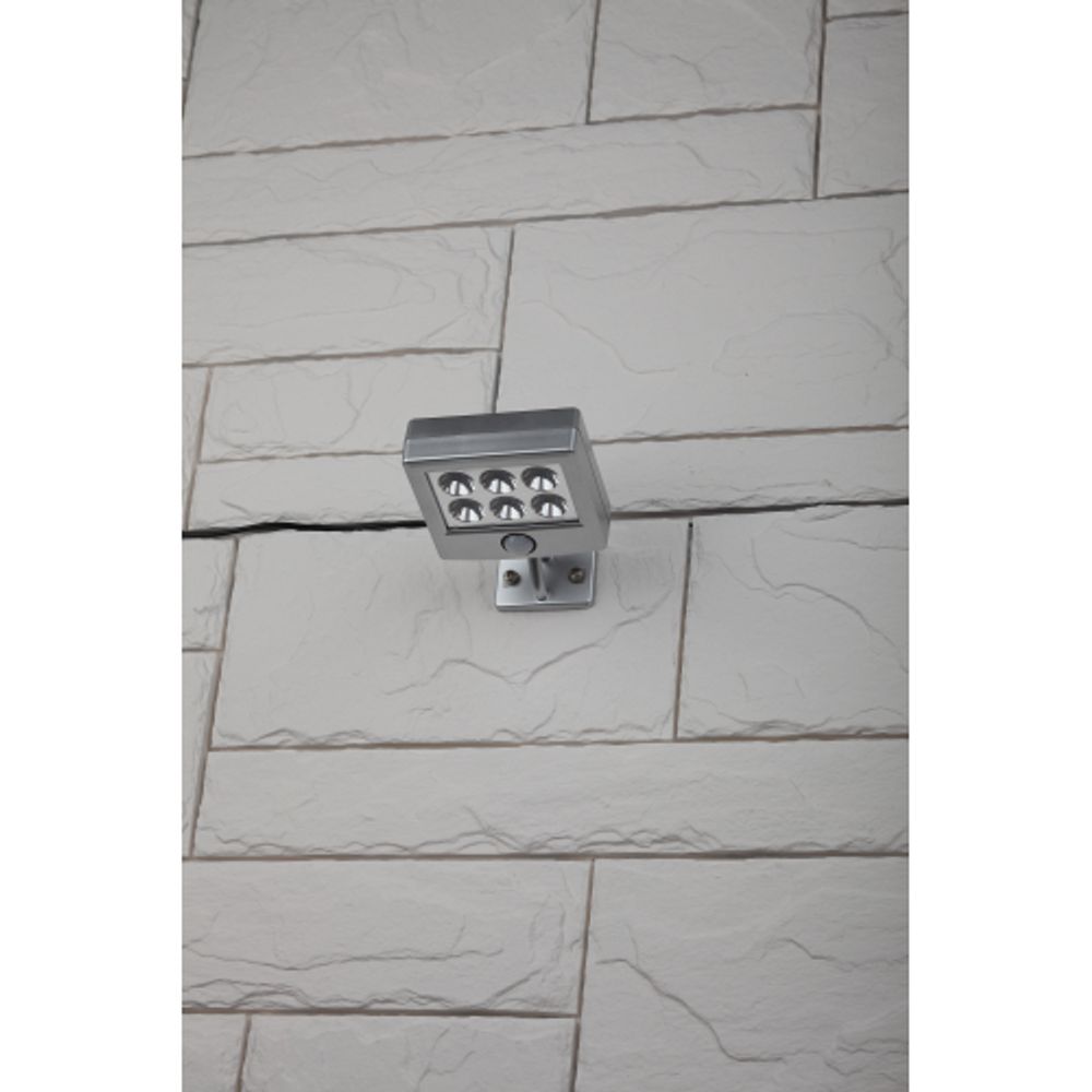 ERAFS024-07 ЭРА Прожектор с датчиком движения c выносной солнечной батареей, 6LED,150lm | Садовые фасадные светильники