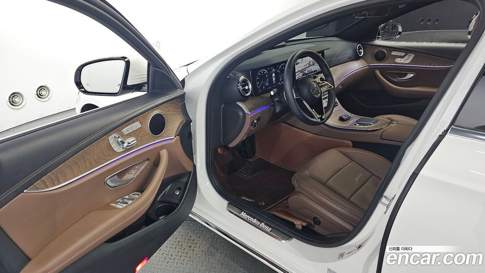 Mercedes-Benz E-Class W213 E250 Exclusive (06.2022)