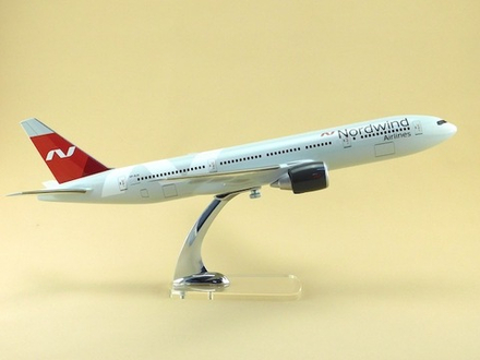 Модель самолета Boeing 777-200 (М1:144, Nordwind 2018)
