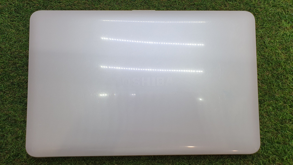 Ноутбук Toshiba i5/4Gb