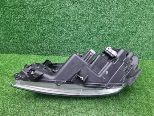 Фара правая Suzuki Vitara 2 (2014-2024) LED