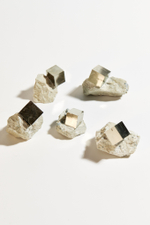 Пирит на породе S